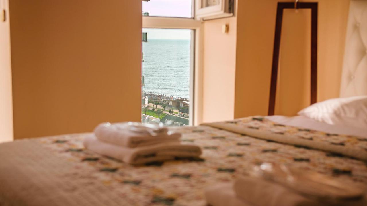 Apart Hotel Orbi Batumi Esterno foto