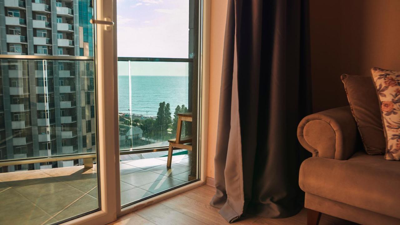 Apart Hotel Orbi Batumi Esterno foto